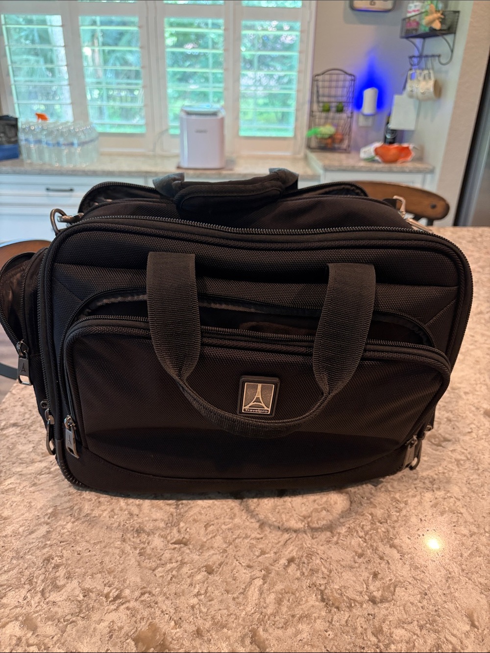 Travelpro - Flight Crew 5 - Model 360201 - multipurpose bag